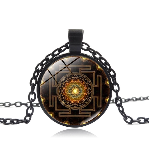 Collier Pendentif Vintage Sacré Sri Yantra Mandala pour Femmes Hommes Alliage Verre Gemme de Temps Chaîne de Pull Géométrique Bijoux