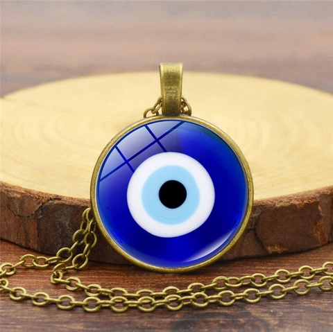 Collar con Colgante de Ojo Turco Vintage de Aleación de Bronce Antiguo y Vidrio Amuleto de Protección Nazar Joyería Regalo