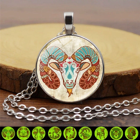 Leuchtende 12 Sternbilder Anhänger Halskette Leuchtet Im Dunkeln Vintage Silber Legierung Glas Cabochon Zodiak Halskette Für Herren Damen Schmuck