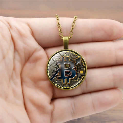 Collana con Pendente Bitcoin di Moda Simbolo Bitcoin Circuito Stampato Lega Vetro Collana Gemma del Tempo Unisex Gioielli Regalo