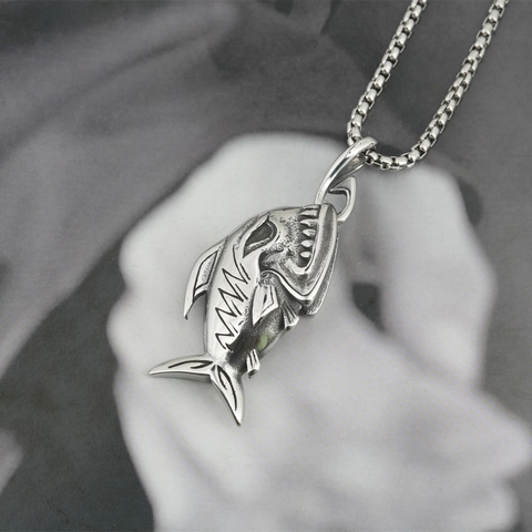 Collana con Ciondolo a Lisca di Pesce Piranha in Acciaio al Titanio Vintage per Uomo Donna Gioielli Punk Hip Hop Metallo