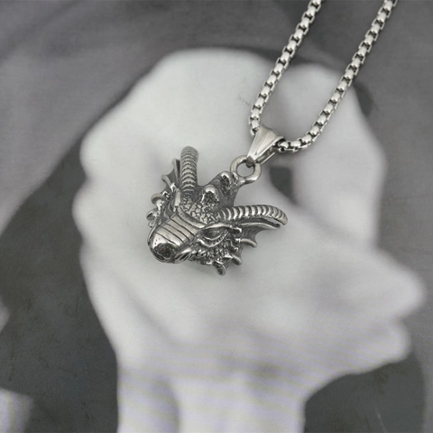 Collier Pendentif Tête De Dragon En Acier Titane Rétro Style Punk Hip Hop Bijoux Unisexe Pour Usage Quotidien Durable
