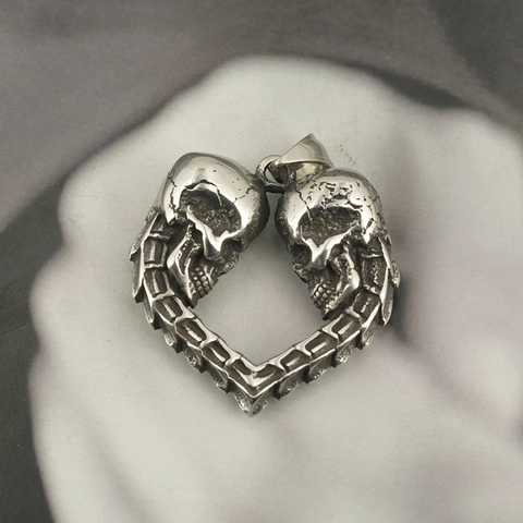 Gothic Punk Heart Skull Pendant Necklace Stainless Steel Antique Silver Distressed Jewelry Men Women Hip Hop Style Necklace