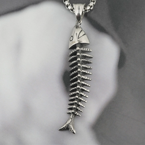 Vintage Punk Stainless Steel Fish Bone Pendant Necklace For Men Women Hip Hop Skeleton Jewelry Retro Animal Accessories