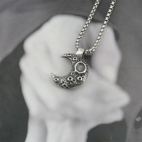 Vintage Moon Surface Texture Pendant Necklace Titanium Steel Hip Hop Lunar Crater Moon Crescent Jewelry For Men Women