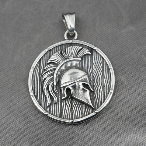 Collana con Pendente Elmo Guerriero Spartano Retrò per Uomo Acciaio al Titanio Argento Antico Scudo Greco Medaglione Rotondo Vichingo Celtico Gioielli Hip Hop Regalo