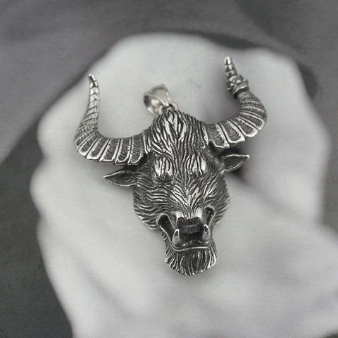 Vintage Bull Head Pendant Necklace Titanium Steel Punk Hip Hop Distressed Jewelry For Men Gothic Animal Head Necklace