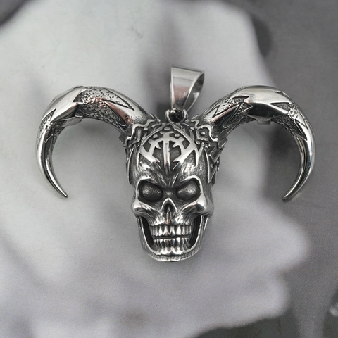 Collana con Ciondolo a Teschio di Ariete Gotico Punk Retro in Acciaio al Titanio Uomo Argento Antico Gioielli Biker