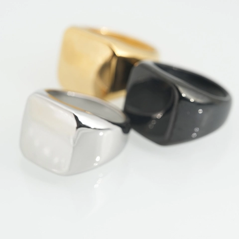 Unisex Titanium Steel Square Signet Ring Polished Smooth Surface Geometric Bold Fashion Band Ring Minimalist Daily Jewelry
