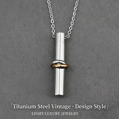 Collana con Pendente a Cilindro in Acciaio al Titanio Lucidato Anelli Intrecciati Incisione di Memoria Uomo Donna Gioielli di Moda