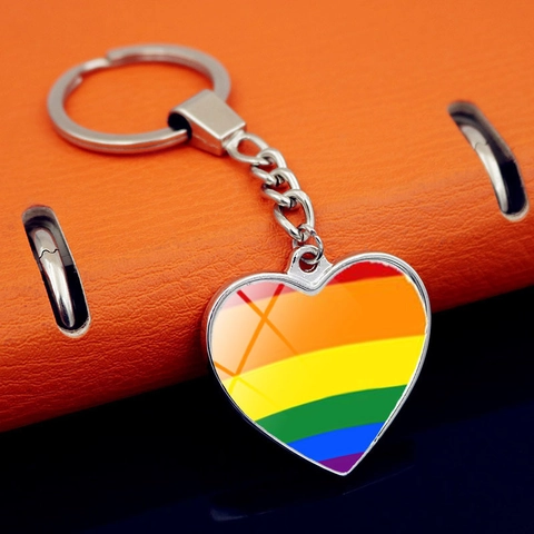 Llavero de Metal en Forma de Corazón Con Patrón de Bandera del Orgullo de Doble Cara Rayas de Arcoíris de Aleación de Zinc Cabochon de Vidrio para Colgante de Bolsa Joyas de Regalo