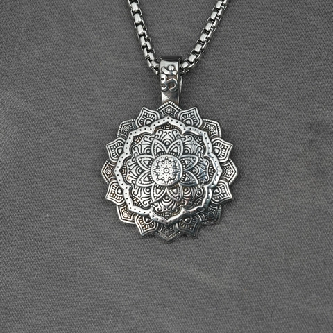 Vintage Titanium Steel Mandala Lotus Pendant Necklace For Men Women Retro Silver Om Symbol Religious Religious Jewelry Box Chain Gift