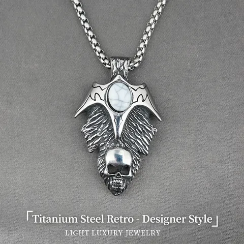 Collana Con Ciondolo a Teschio Gotico Vintage per Uomo in Acciaio Inossidabile Pietra Bianca Punk Biker Gioielli Argento