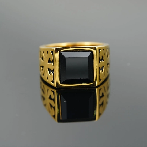 Anello a Sigillo in Acciaio Inossidabile da Uomo Vintage Con Intarsio in Strass Nero Quadrato Motivo a Croce Cava Gioielli Punk