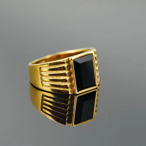 Anello Sigillo Uomo Vintage Acciaio al Titanio Rettangolo Pietra Ossidiana Nera Dettaglio Strisce Industriali Gioielli