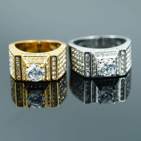 Anello in Acciaio al Titanio Hip Hop con Strass per Uomo Donna Lussuoso Iced Out Pavé Grande Pietra Rotonda Anello Geometrico