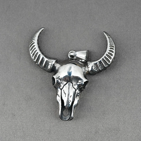 Vintage Titanium Steel Bull Head Skull Pendant Necklace For Men Gothic Punk Distressed Cow Skull Jewelry Accessory