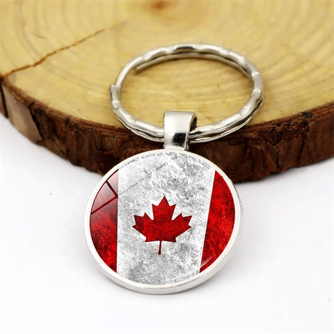 Canada Flag Maple Leaf Keychain Round Zinc Alloy Glass Cabochon Vintage Pendant Keyring For Bags Car Souvenir Travel Gift