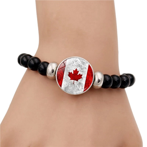 Canada Flag Maple Leaf Beaded Bracelet For Men Women Alloy Glass Cabochon Retro Souvenir Fashion Beaded Bangle Jewelry