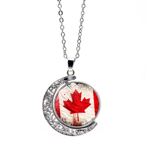 Retro Alloy Glass Canada Flag Pendant Necklace Rotating Crescent Moon Maple Leaf Charm Sweater Chain Necklace Jewelry