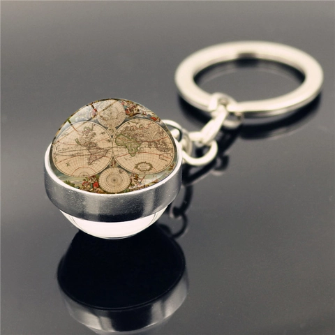 Porte-clés Vintage Carte du Monde Double Face en Verre Pendentif Géographie Antique Anneau de Clé en Alliage Métallique Bijoux