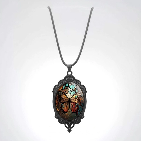 Vintage Schmetterling Anhänger Halskette Legierung Glas Cabochon Retro Oval Schmuck Für Damen Elegante Hohle Dekorative Kette