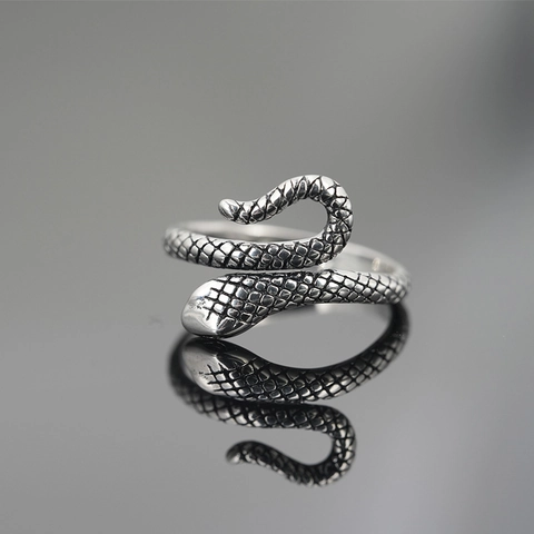Vintage Punk Schlange Ring Titanstahl Tier Wickelband Geschnitzte Schuppentextur Ring Schmuck Für Herren Damen Gothic Party Zubehör