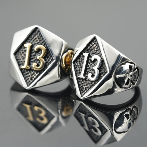 Herren Retro Punk Titanstahl Totenkopf Siegelring Distressed Gothic Nummer Dreizehn Biker Schmuck Für Rock Party Zubehör