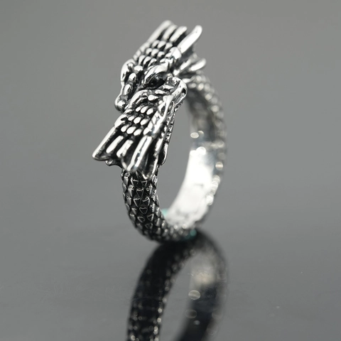Anello in Acciaio Inossidabile con Dragone Cinese Vintage per Uomo Stile Punk Dominante Ossidato Anello a Fascia con Doppia Testa di Dragone