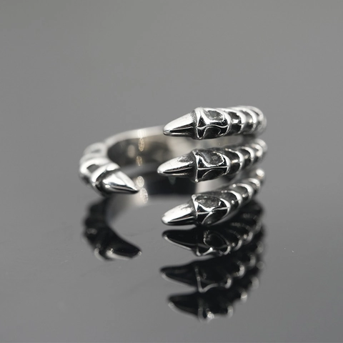 Men Vintage Titanium Steel Dragon Claw Ring Gothic Punk Retro Silver Color Animal Biker Finger Ring Masculine Jewelry Gift