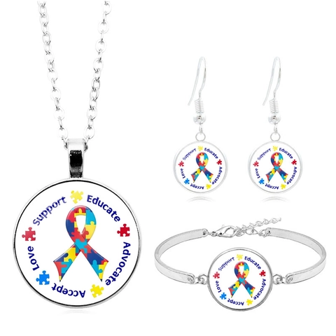 Set di Gioielli Consapevolezza Autismo Lega Vetro Nastro Puzzle Colorato Collana Orecchini Bracciale Moda Set di Gioielli Beneficenza Donna
