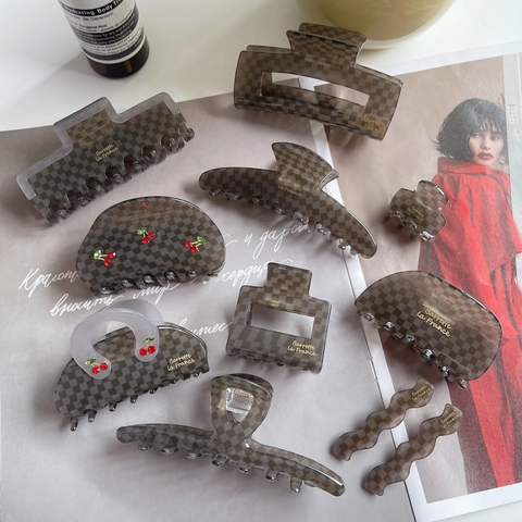 French Style Acetate Checkerboard Hair Claw Clip Elegant Gray Grid Shark Clip For Women Handmade Fashion Hair Accessories