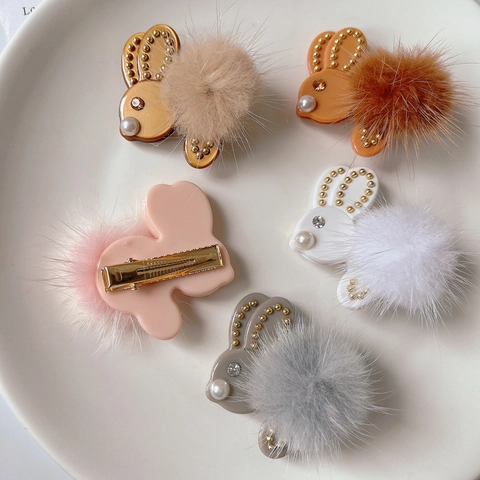 Cute Rabbit Acetate Hair Clip For Women Autumn Winter Plush Fur Ball Duckbill Clip Fashion Side Fringe Clip Hair Accessory