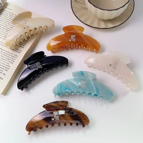 Handmade Acetate Large Hair Claw Clip Elegant Marble Tortoiseshell Rhinestone Letter Shark Clip Women Korean Fashion Hair Accessories