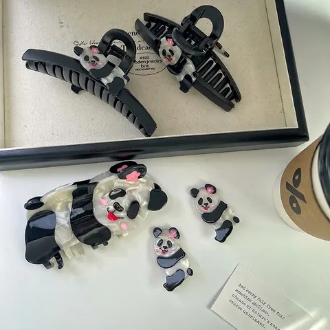 Simpatico Fermaglio per Capelli a Molla in Acetato a Forma di Panda Stile Cinese Fatto a Mano per Donna e Ragazza
