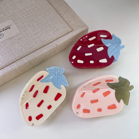 Sweet Strawberry Acetate Hair Claw Clip Cute Rhinestone Fruit Shape Shark Clip Handmade Hair Accessories For Women