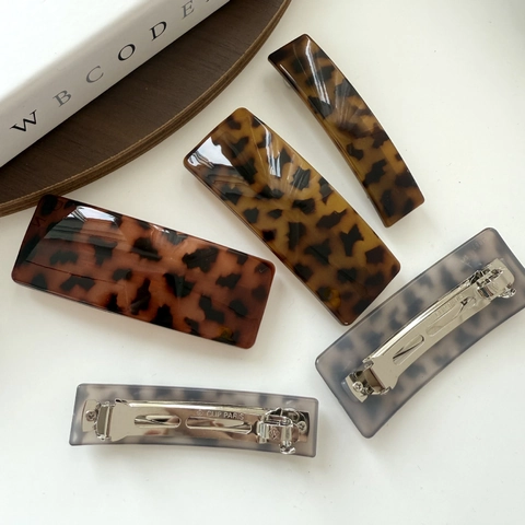 French Vintage Leopard Tortoiseshell Hair Clip Rectangular Acrylic Spring Clip Simple Luxury Ponytail Holder For Women Fashion Jewelry