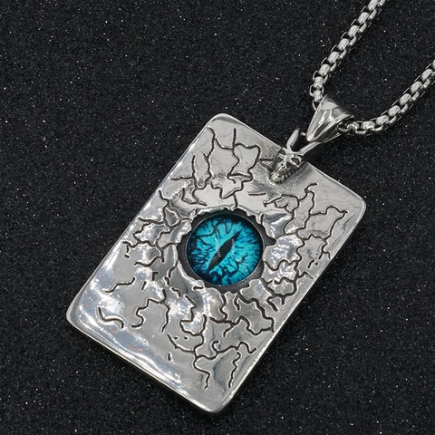 Collier Pendentif Mauvais Œil Rectangulaire Vintage en Acier au Titane Bijoux Gothiques Punk Motif de Fissure pour Hommes Femmes