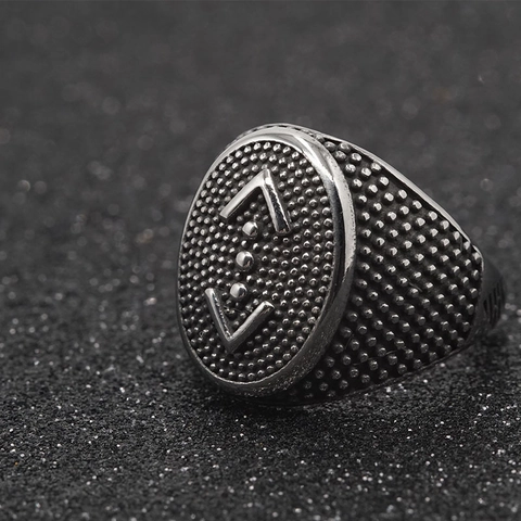Men Vintage Titanium Steel Ring Çukur Logo Punk Industrial Style Distressed Signet Ring Daily Party Jewelry Gift For Him
