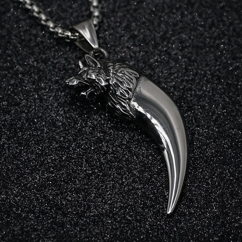 Retro Stainless Steel Wolf Head Tooth Pendant Necklace For Men Hip Hop Punk Wolf Fang Charm Titanium Steel Jewelry