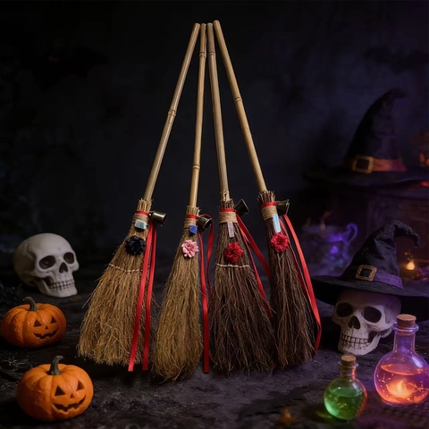 Halloween Hexenbesen Bambusgriff Naturzweig Miscanthus Faser Band Blume Glocke Dekorative Requisite Zauberer Zubehör