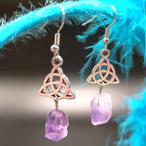 Vintage Celtic Triquetra Knot Drop Earrings Natural Amethyst Raw Stone Silver Alloy Dangle Earrings For Women Jewelry Gift