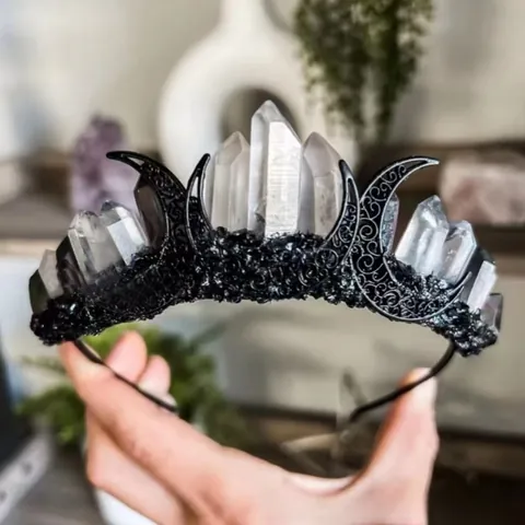 Gothic Natural Raw Crystal Moon Crown Headband Bohemian Quartz Point Tiara For Women Halloween Party Cosplay Hair Accessories