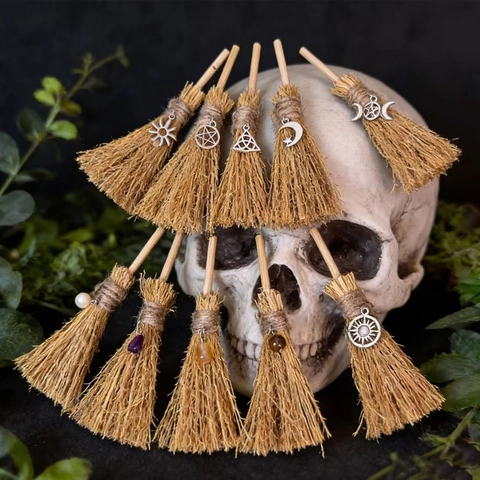 Handcrafted Mini Witch Broom Altar Decoration Halloween Gothic Natural Straw Wood Besom With Alloy Symbol Pendants Crystal Ornaments