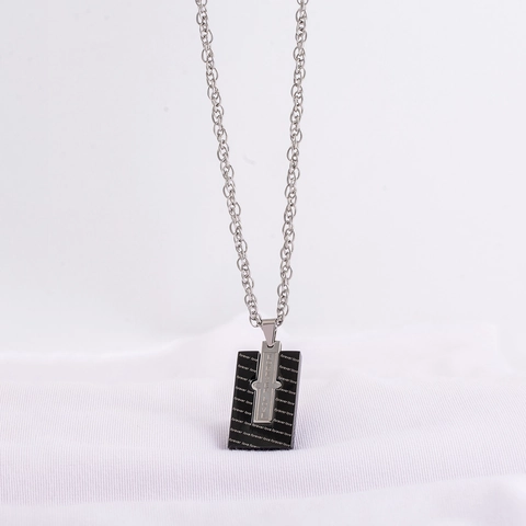 Collar para Hombre de Acero Inoxidable con Colgante de Cruz Forever Love Rectángulo Negro Plata Joyas de Moda Punk