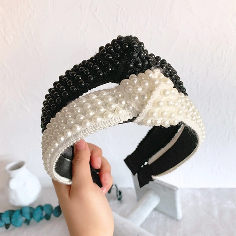 Vintage Knotted Faux Artificial Pearl Wide Headband For Women Elegant Fabric Padded Hair Hoop Accessory For Party Daily Use Jewelry