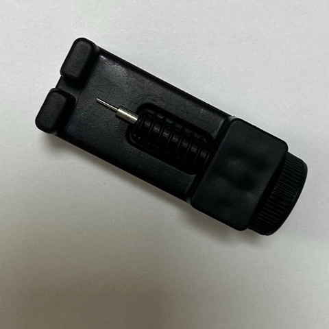 Tragbarer Uhrenglied-Entferner Aus Kunststoff Und Metall Uhrenarmband-Einsteller Reparatur-Set Werkzeug Für Damen Und Herren
