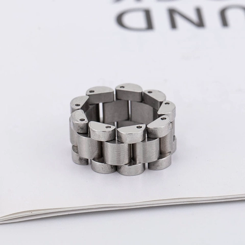 Industrieller Edelstahl Ring Im Uhrenarmband Stil Gebürstetes Metall Hip Hop Minimalistisches Band Ring Für Damen Herren Schmuck
