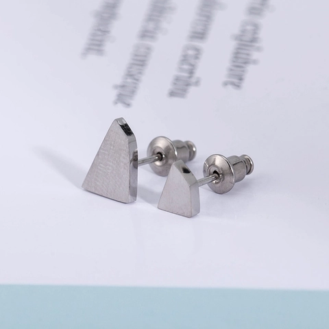 Orecchini a Bottone Triangolo in Acciaio Inossidabile Minimalisti Geometrici Metallo Spazzolato Irregolari per Donna Uomo