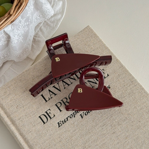 Clip per Capelli a Triangolo Bordeaux Vintage per Donna in Acetato di Cellulosa Lucido Clip a Squalo con Lettera B Dorata